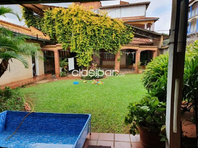 Financiacion propia !!! Espectacular propiedad de 3 niveles en Villa Elisa (esquina) !!!!! — foto 1