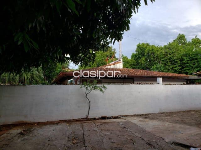 2017 m2 de calle a calle sobre Calle Ultima, foto 1