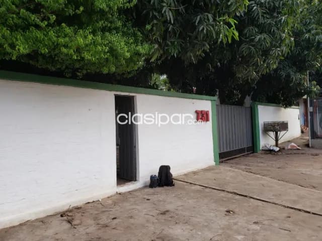 2017 m2 de calle a calle sobre Calle Ultima, foto 3