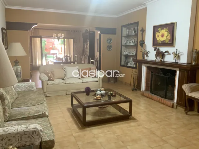 Casa de 7 dormitorios en Barrio Bella Vista, zona Centenario — foto 3