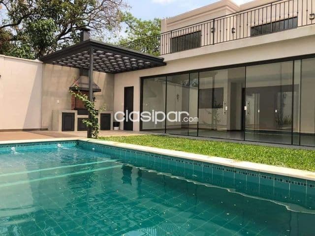 Residencia en Asuncion Barrio Mburucuya