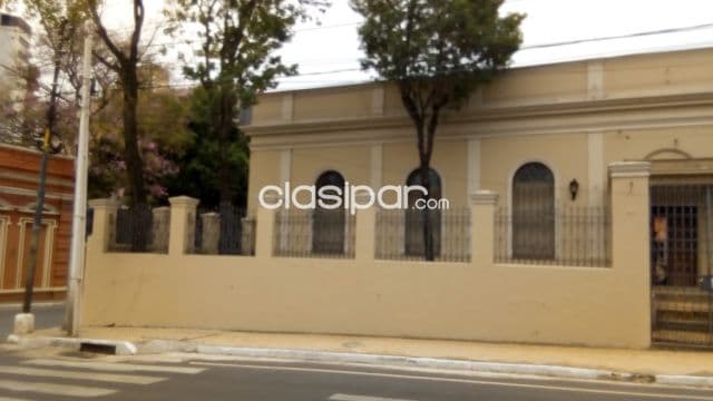 En venta - caseron grande - mcal.lopez 1005 esq. Eeuu - asuncion