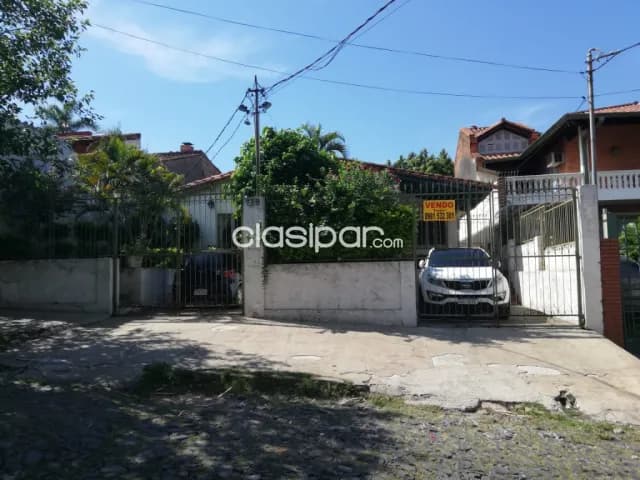 Sajonia, inversionitas: Chalet en venta – 575m2, excelente ubicación, 700.000.000 gs — foto 2