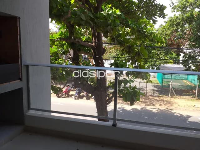 Zona los laureles casa rica gs 6 000000 2 dormitorios ( suite) a estrenar — foto 2