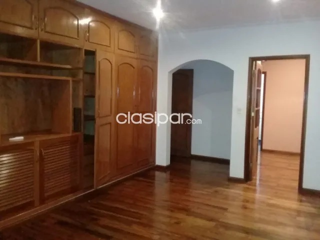 Casa en alquiler en Barrio Mburucuya — foto 3