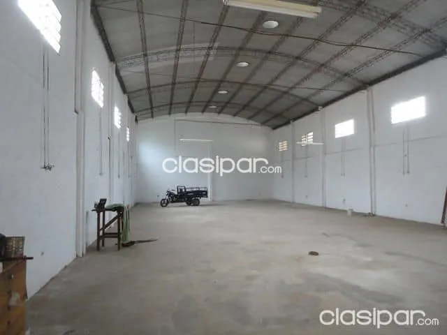 Tinglado en Mariano Roque Alonso Zona Shopping MRA — foto 2