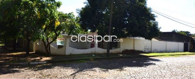 En oferta hermosa Residencia de esquina en Venta en el Area 5