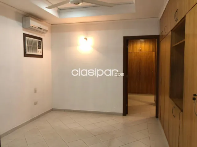 Ycua satí – goethe: Elegante residencia de una sola planta, 4 dormitorios, 2.300 usd — foto 5
