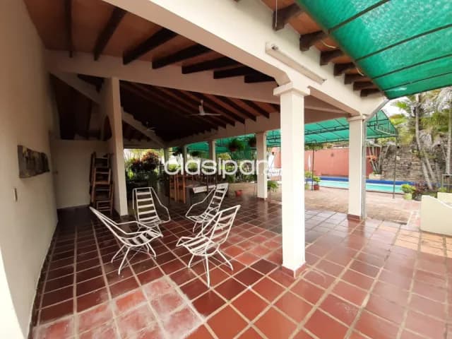 Gran oferta!!! Hermosa casa quinta en Luque ykua dure!! 1.440 m2 de terreno, foto 3