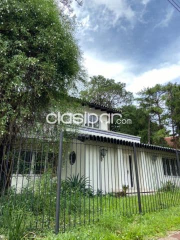 Recoleta – Villa Morra: 7 ambientes, p/ empresas, spa, oficinas – 15.000.000 gs