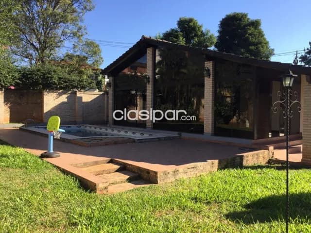 Bo. Mcal. Estigarribia – los laureles: Ideal p/ casa u oficina, 2 suites, 7.000.000 gs — foto 2