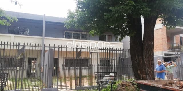 Seminario – mburicao: Elegante duplex en alquiler, 3 dormit, jardín, 6.000.000 gs