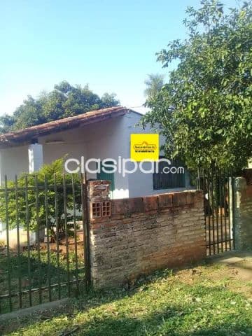 Casa en Ñemby. M6097