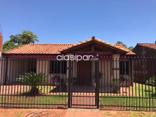 Hermosa casa en Ñemby, barrio villa anita. Y5512 — foto 3