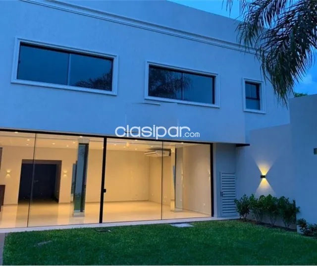 Residencia Premium en Pleno Villa Morra 880,000 USD, foto 3