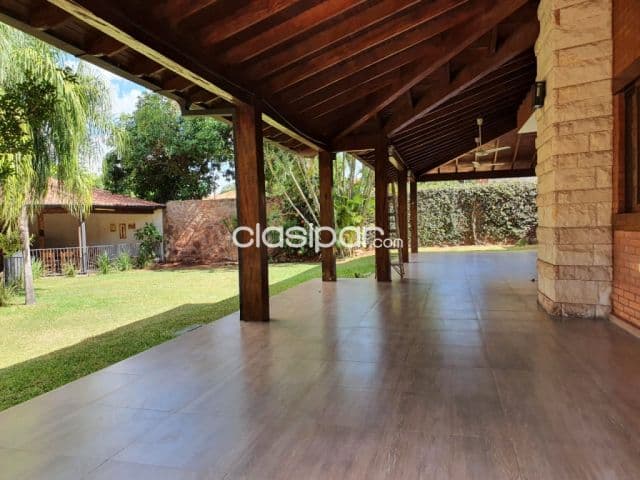 Se alquila casa en condominio cerrado zona Ykua Sati — foto 1