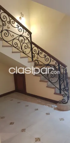 Bo mcal. Estigarribia: Suntuosa residencia ideal p/ diplomáticos, 4 suites, gran jardín — foto 3