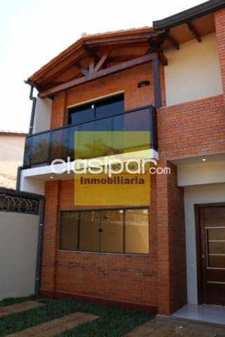 Hermoso duplex a estrenar en Luque, barrio primavera. Y5529