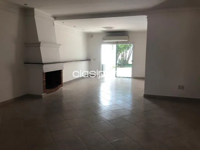 Manorá – asa: Hermosa residencia, 3 suites, piscina – 12.000.000 gs — foto 5