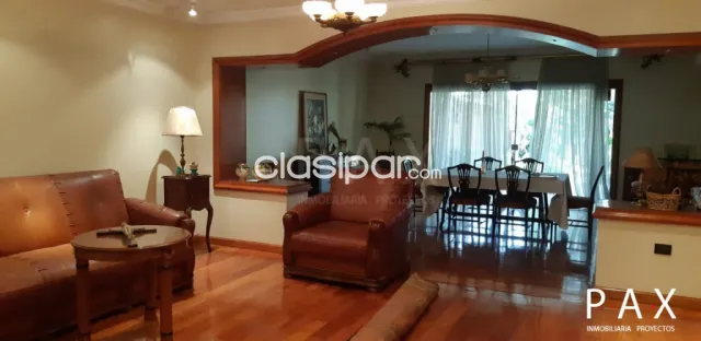 Villa Morra: Elegante residencia, 4 suites, gran jardín, piscina, 3.000 usd, foto 4