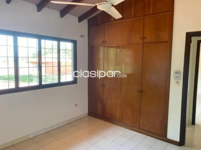 Ycua satí – goethe: Bellísima residencia, 5 dormitorios, gran jardín, piscina, 1.800 usd, foto 5