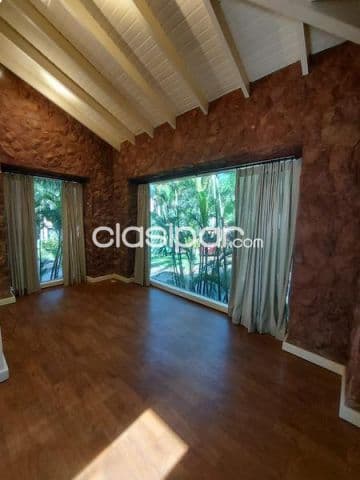 Casa en alquiler en condominio Mcal Estigarribia — foto principal