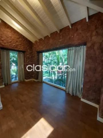 Casa en alquiler en condominio Mcal Estigarribia — foto 2