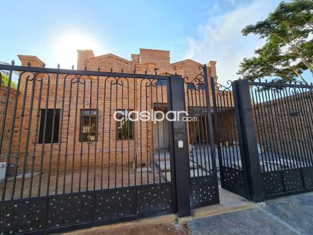 Hermosa Casa en Asuncion Barrio Mburucuya — foto 2