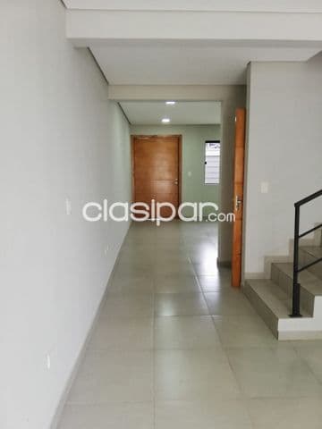 Duplex a estrenar en Fdo. zona norte! A mts de Mcal López y Laguna grande — foto principal