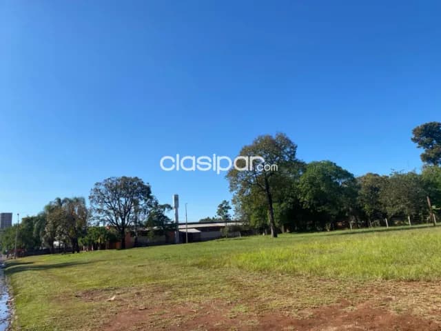Hermoso terreno en cde a 100metros del estadio 3 de febrero, foto 2