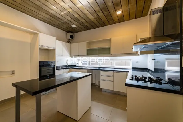 Herrera – san cristóbal : Elegante triplex, 262m2, un belleza!! – 280.000 usd — foto 2
