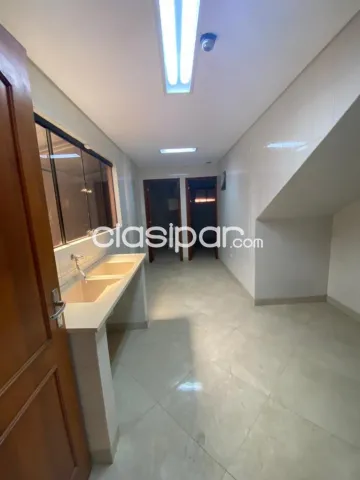 Barrio mburucuyá: Residencia de lujo, 3 dormitorios, jardín, piscina 590.000 usd — foto 5