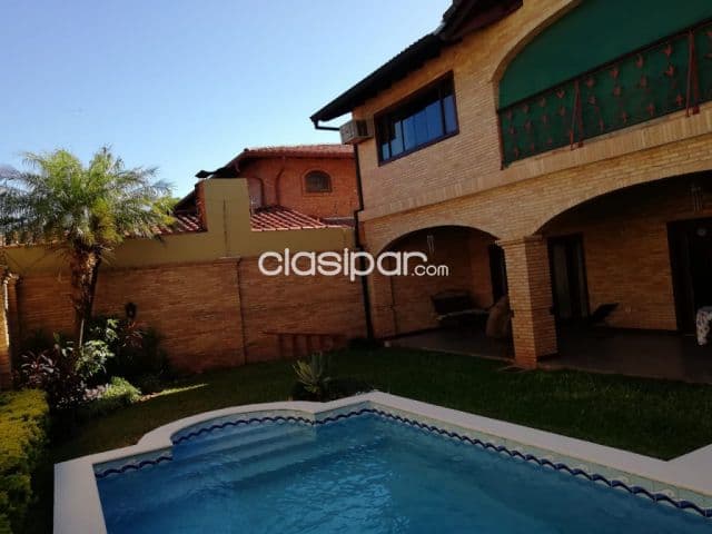 Bo mburucuya – cpj: 415m2 – elegante residencia, posesión inmediata, 3 dormitorios, jardín, foto 1