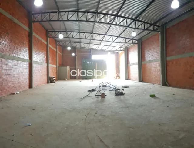 Tinglado en Mariano Roque Alonso — foto 5