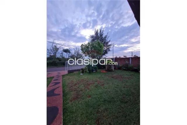 casa en el barrio Carmelitas de Encarnación: 2 habitaciones y un baño — foto 3