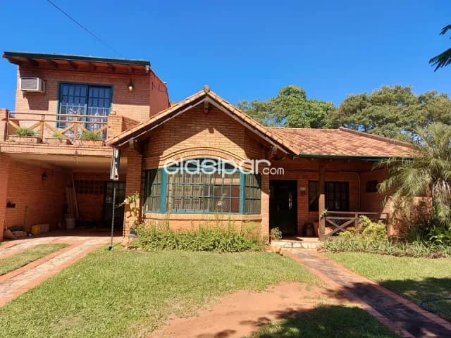 Casa en Luque Zona Rotonda Ñu Guazu — foto 2