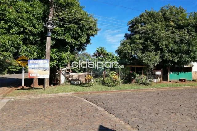 casa con tinglado en el barrio La Azotea: 2 habitaciones y un baño — foto 3