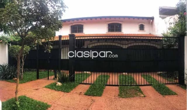 Trinidad / mburucuya: Confortable residencia, 4 dormitorios, jardín, piscina, 7.000.000 +, foto 2