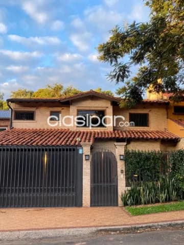 Mburucuya: Impecable residencia, 3 suites, jardín, 2.000 usd — foto 2