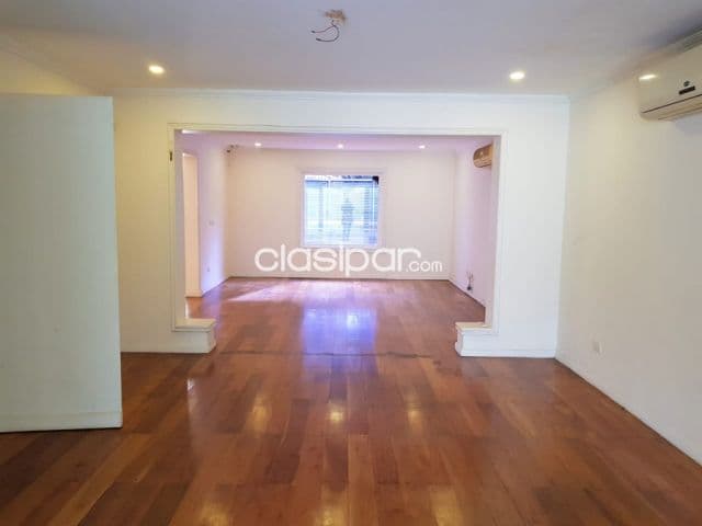 Hermosa residencia en barrio Recoleta 430,000 usd - frente para inversionistas