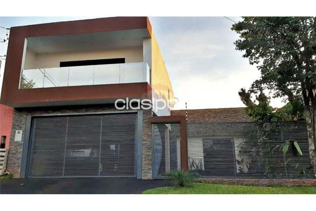 casa lujosa en el barrio San Francisco: 4 habitaciones y 3 baños — foto 1