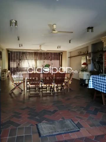 hermosa casa en Los Laureles frente a una plaza, foto 4