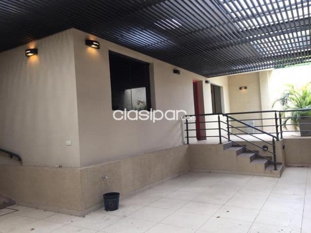 O alquilo casa en asuncion barrio mburicao cod 3805