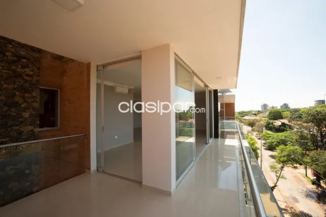 Departamento 3 dmts. 2 suite, zona BCP, Molas Lopez ,delujo 2 cocheras ,250 Ms2 propios, foto 3