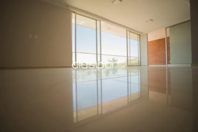 Departamento 3 dmts. 2 suite, zona BCP, Molas Lopez ,delujo 2 cocheras ,250 Ms2 propios, foto 5