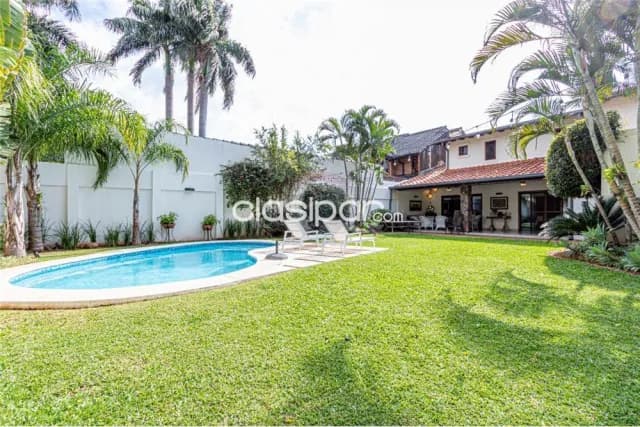 Hermosa residencia sobre avenida Molas Lopez 580,000 USD, foto 3