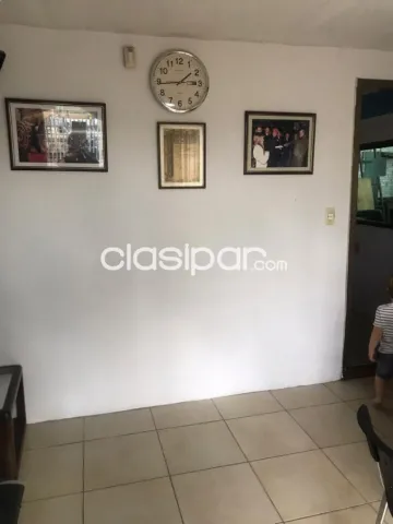 ¡En Venta! Hermosa Propiedad, Esquina de 2.119 m2. Sobre la Avda. Madame Lynch. (ID943) — foto 3