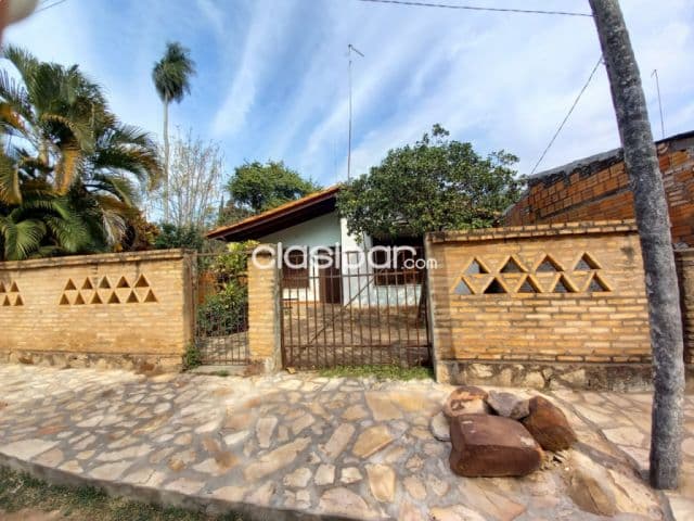 hermosa propiedad en Emboscada, foto 1