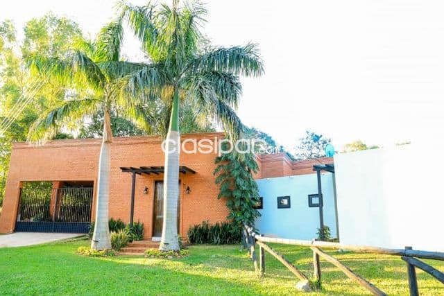 Casa en mariano roque alonzo barrio surubii cod 3847
