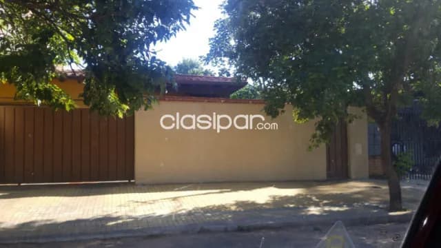 Casa sobre austria barrio ycua sati zona contraloria ideal para oficinas, foto 5